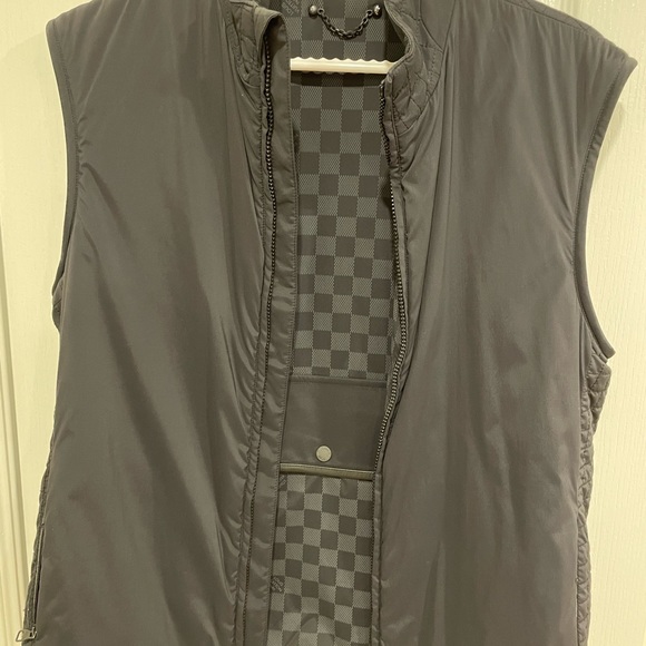 Louis Vuitton Men Vest Black - Picture 9 of 10